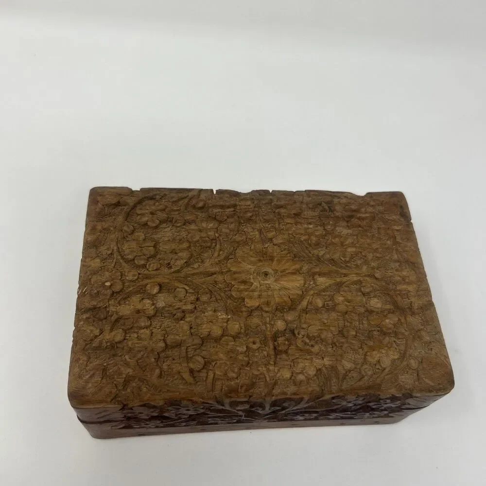 Vintage Carved Wooden Box Jewelry Trinket Flora